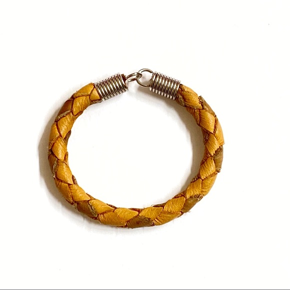 Jewelry - Tan brown braided leather rope bracelet